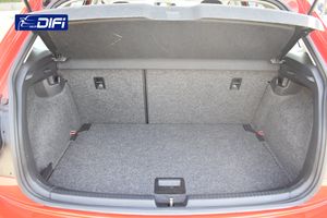Volkswagen Polo Advance 1.0 TSI  95CV 5p.  - Foto 26
