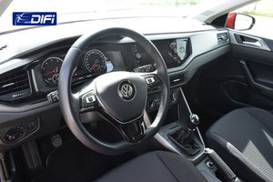 Volkswagen Polo Advance 1.0 TSI  95CV 5p.  - Foto 11