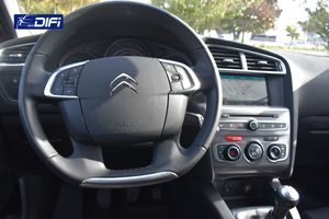 Citroën C4 PureTech 110CV Tonic  - Foto 17