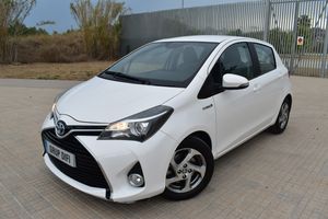 Toyota Yaris Hybrid Active 100CV  - Foto 3