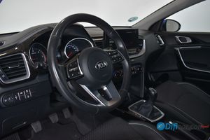 Kia Ceed 1.6 CRDI 115CV Tech  - Foto 8