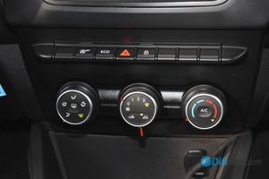 Dacia Duster Comfort  1.2 125CV  - Foto 19