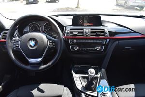 BMW Serie 3 318i Sport Line  1.5 136CV  - Foto 11