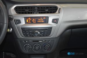 Citroën C-Elysée Feel 1.6 HDI 100CV  - Foto 16