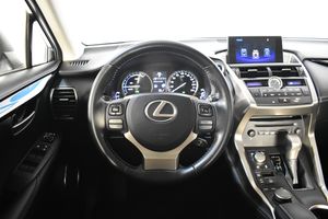 Lexus NX 300H 2.5 190CV Hybrid  - Foto 13