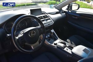 Lexus NX 2.5 300h Corporate 2WD   - Foto 10