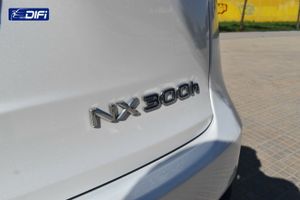 Lexus NX 2.5 300h Corporate 2WD   - Foto 30