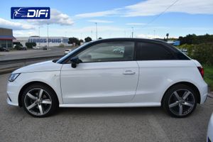 Audi A1 1.0 TFSI Adrenalin   - Foto 7