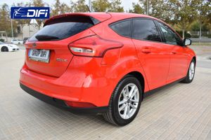 Ford Focus 1.5 TDCi E6 88kW Business   - Foto 6