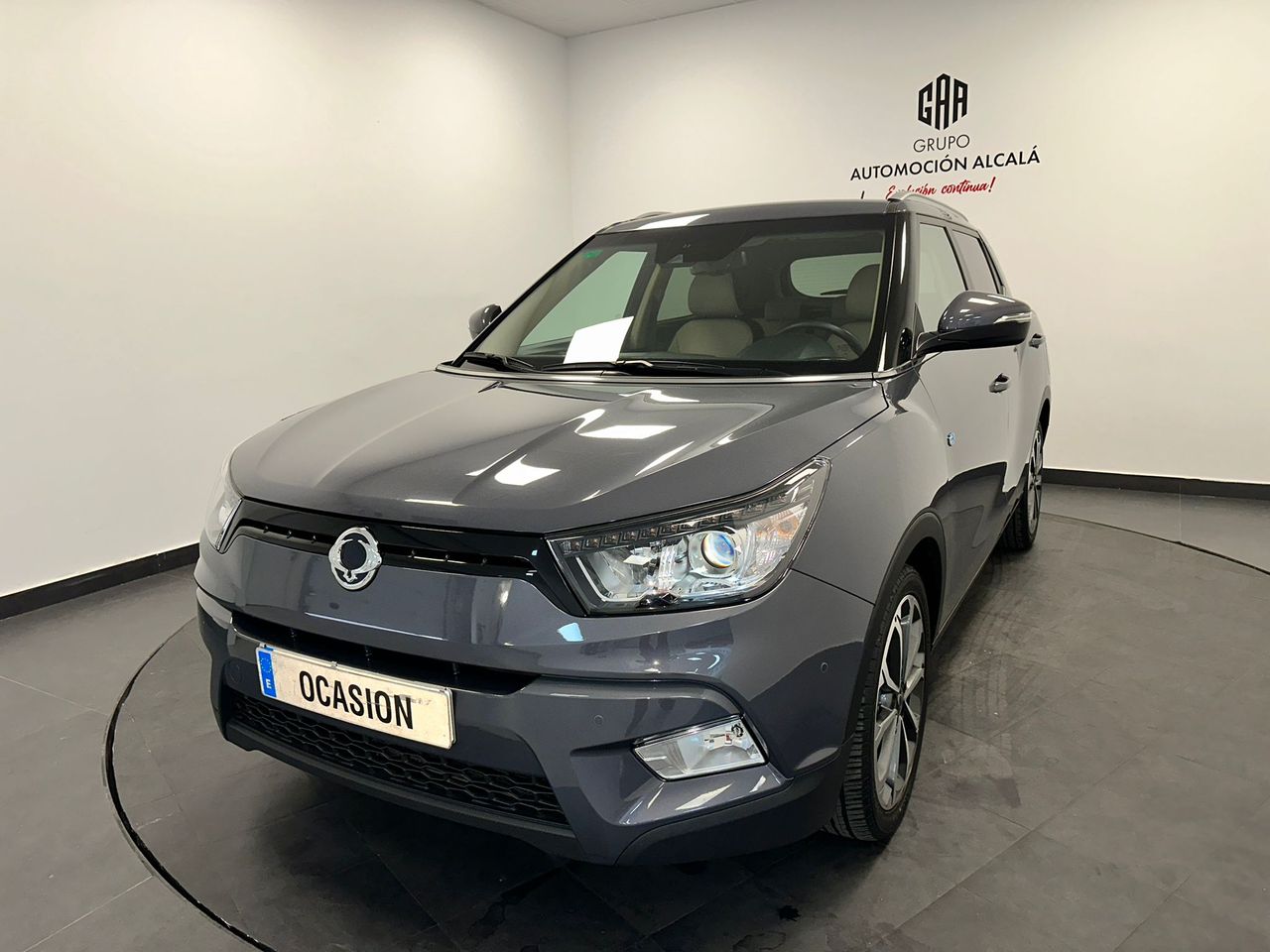 SsangYong Tivoli D16T Limited Auto 4x2   - Foto 1