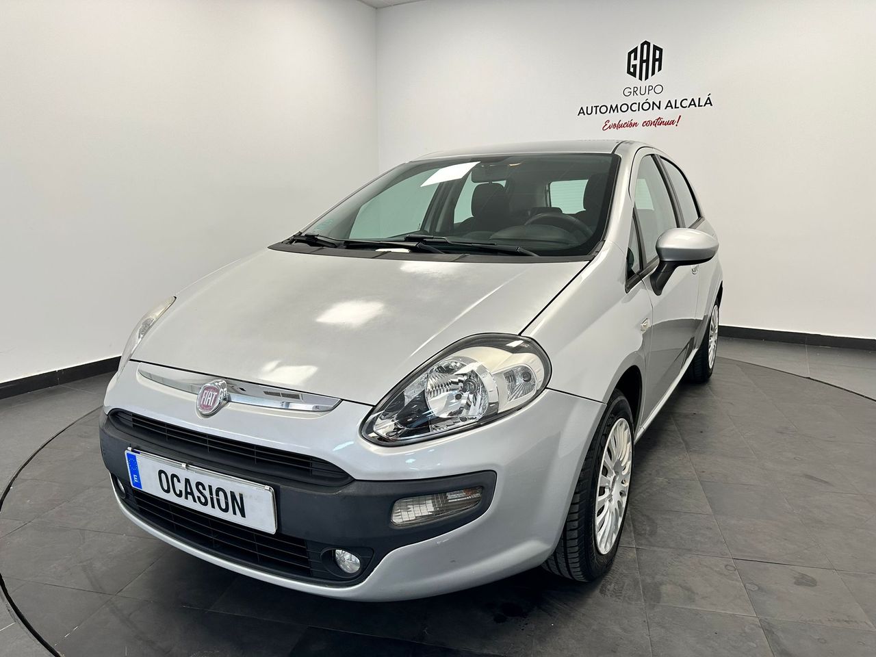 Fiat Punto 1.2 Active   - Foto 1