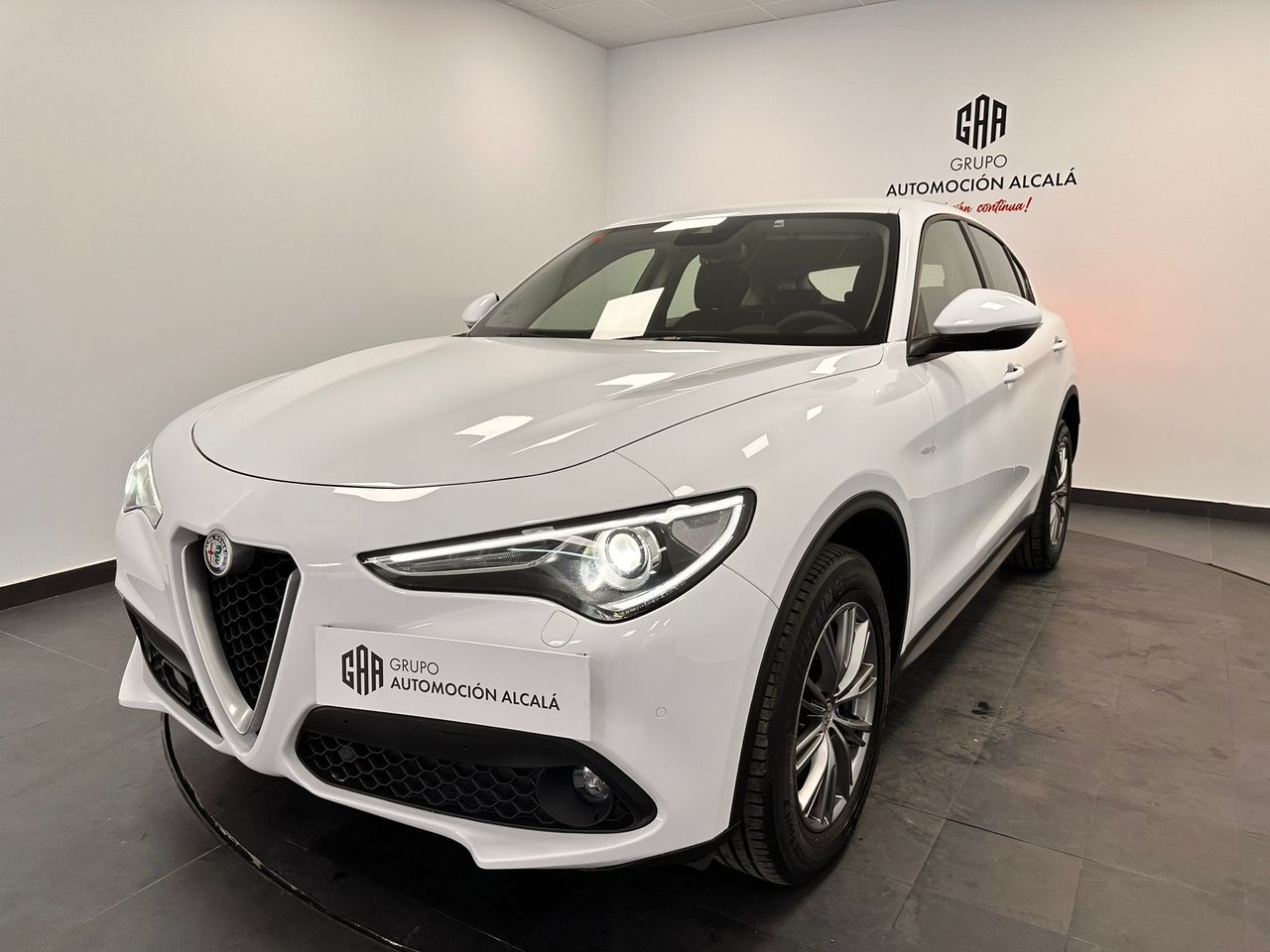 Alfa Romeo Stelvio 2.2 Diesel 132kW 180CV Executive AWD   - Foto 1