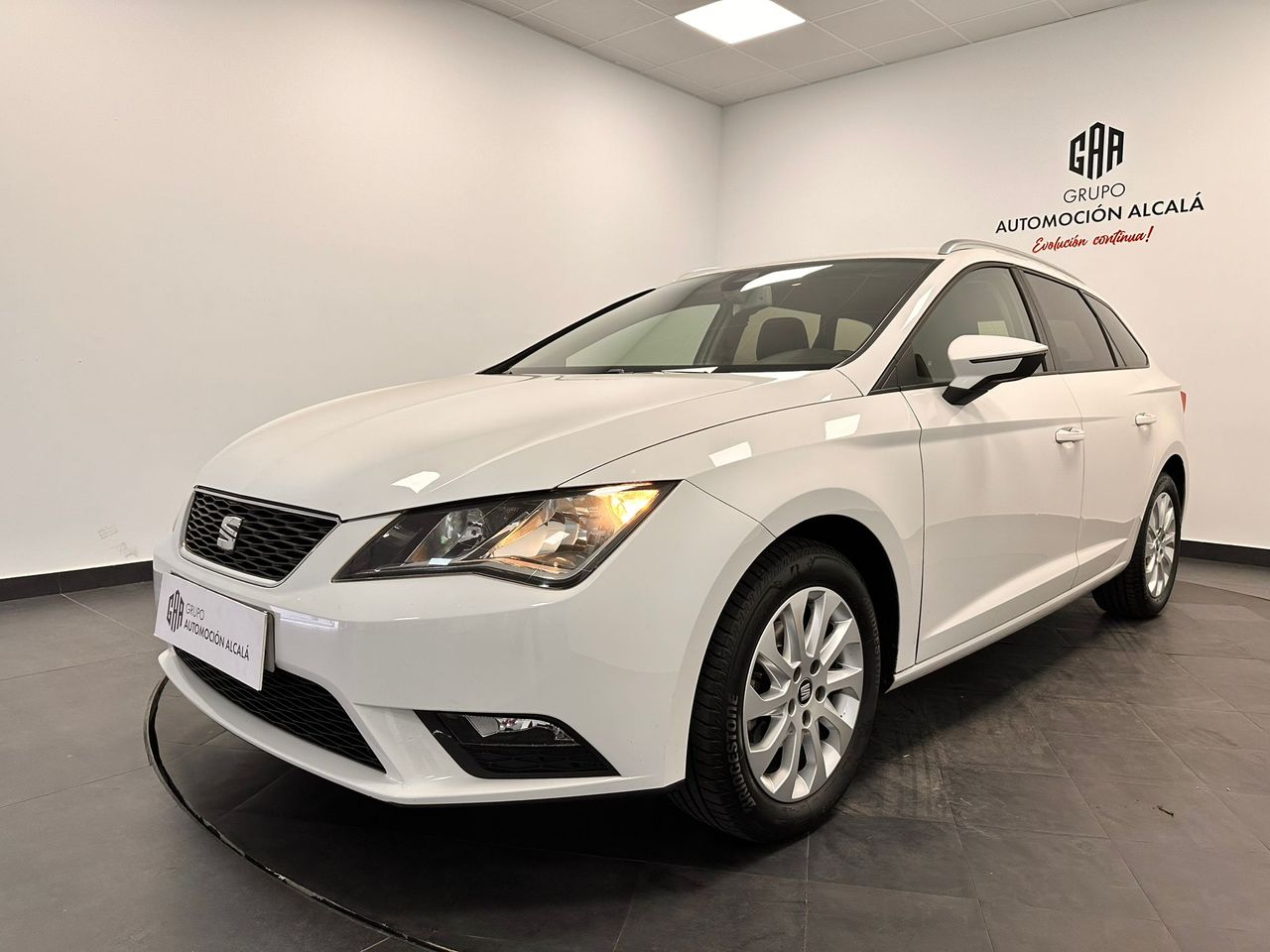 Seat Leon ST 1.6 TDI 105cv StSp Style   - Foto 1