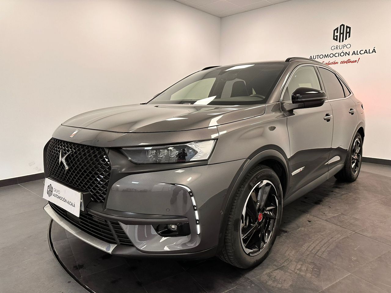 DS Automobiles DS 7 Crossback 1.6 E-Tense PERF. LINE Auto 4X4 Performance Line   - Foto 1