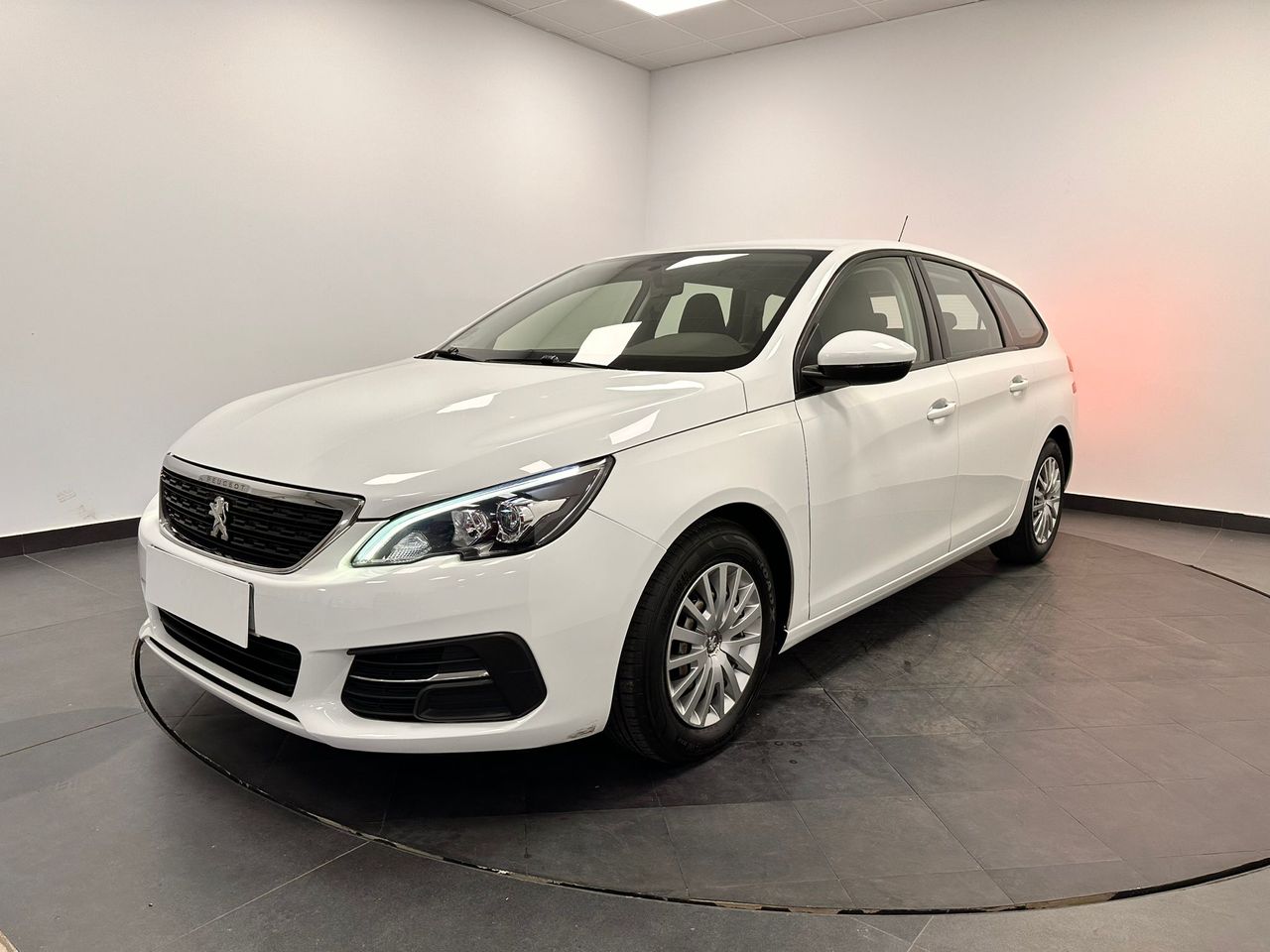 Peugeot 308 SW Business Line BlueHDi 73KW 100CV   - Foto 1