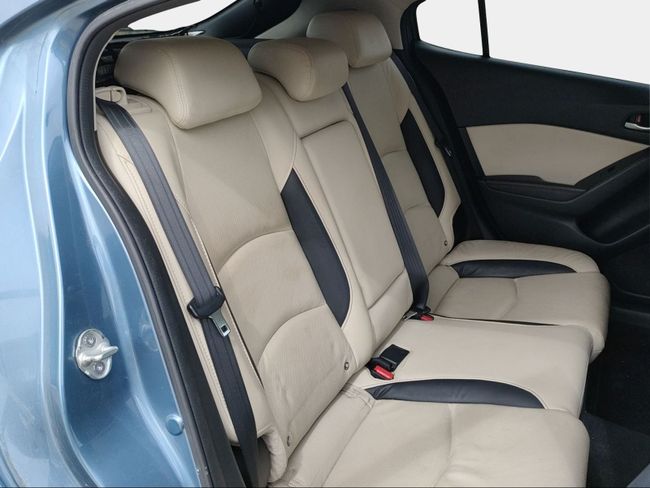 Mazda 3 2.2 DE 150 MT Luxury Safety+Premium B.  - Foto 19