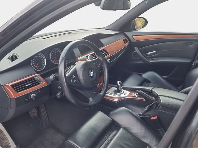 BMW Serie 5 M5 (E60)  - Foto 12
