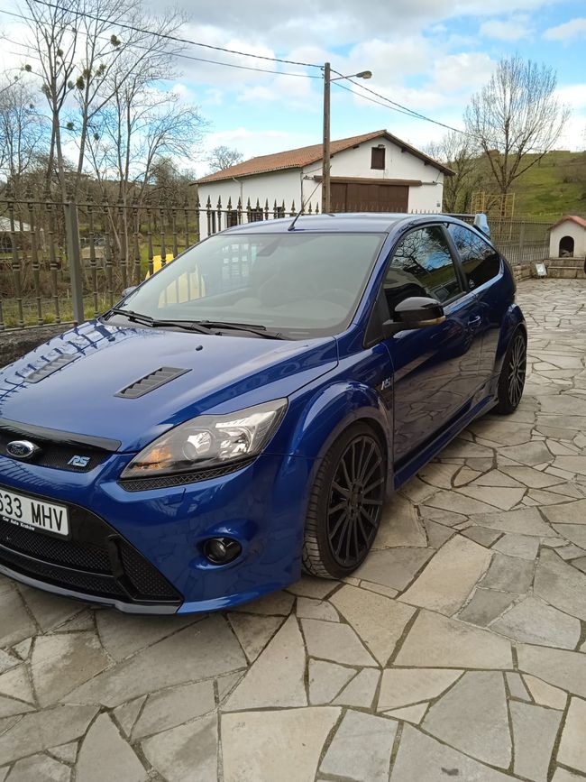 Ford Focus 2.5 RS  - Foto 1