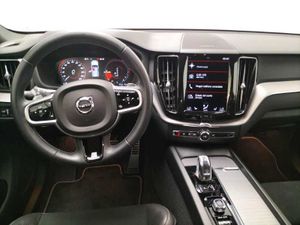 Volvo XC60 T8 TWIN R-DESIGN Plug-In Hybrid AWD   - Foto 12