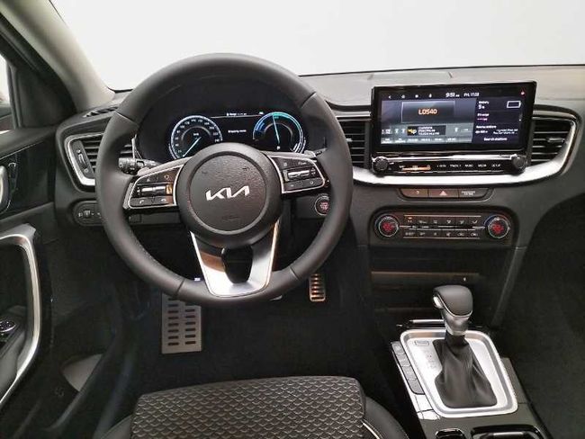 Kia XCeed 1.6 PHEV Tech HYBRIDO ENCHUFABLE   - Foto 13