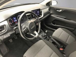 Kia Stonic 1.2 DPI Concept (MY22) 84CV   - Foto 9