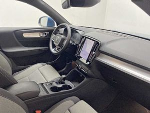 Volvo XC40 T2 1.5 Core Auto   - Foto 9