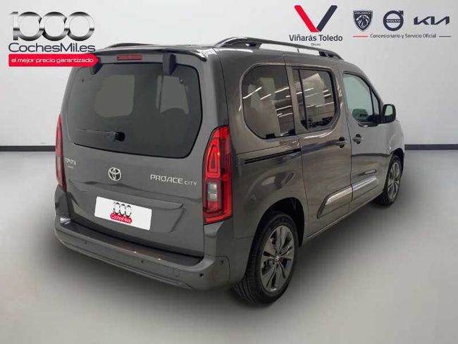 Toyota Proace City Verso Family Active L1 1.5D 130cv EAT8   - Foto 8