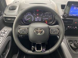 Toyota Proace City Verso Family Active L1 1.5D 130cv EAT8   - Foto 20