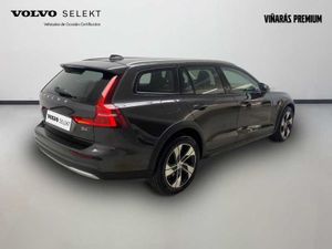 Volvo V60 Cross Country Core B4 (D) AWD Auto   - Foto 8