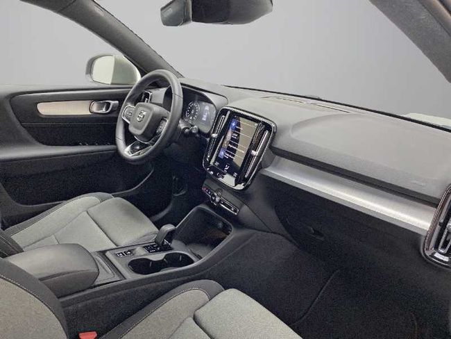 Volvo XC40 T2 1.5 Core Auto   - Foto 9