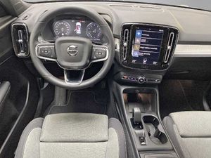 Volvo XC40 T2 1.5 Core Auto   - Foto 13