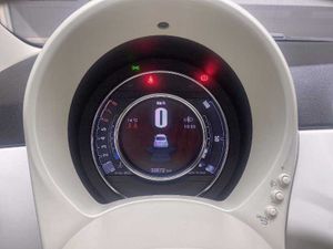 Fiat 500 FIAT  1.0 Hybrid 51kw (70CV) Dolcevita   - Foto 18