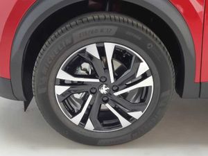 Peugeot 2008 SUV  Allure Pack PureTech 130 S&S EAT8   - Foto 6