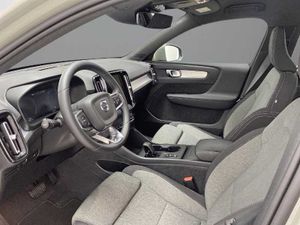 Volvo XC40 T2 1.5 Core Auto   - Foto 20