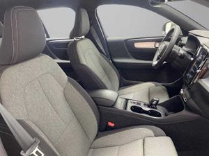 Volvo XC40 T2 1.5 Core Auto   - Foto 9