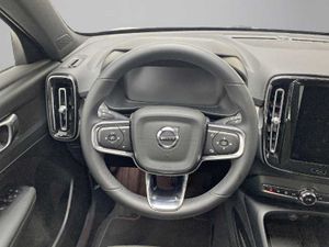 Volvo XC40 T2 1.5 Core Auto   - Foto 17