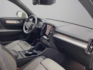 Volvo XC40 T2 1.5 Core Auto   - Foto 9