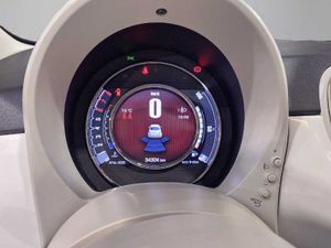 Fiat 500 FIAT  1.0 Hybrid 51kw (70CV) Dolcevita   - Foto 16