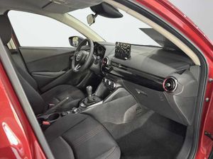 Mazda 2 2023 E-SKYACTIV G 66 KW (90 CV) MT 2WD HOMOURA BSM   - Foto 9