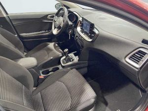 Kia Ceed 5P 1.0 T-GDI DRIVE 120 MY24   - Foto 14