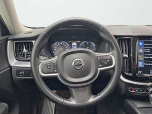 Volvo XC60 D4 Momentum 190CV Auto   - Foto 17