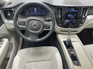 Volvo XC60 B4 (D) Core Auto   - Foto 43