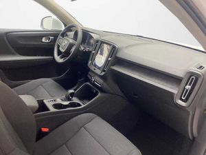 Volvo XC40 2.0 B3 G Auto Essential   - Foto 72