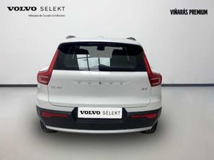 Volvo XC40 2.0 B3 G Auto Essential   - Foto 52