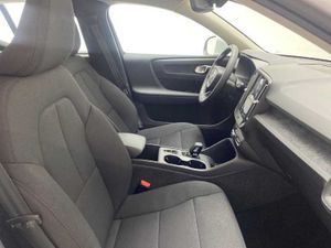 Volvo XC40 2.0 B3 G Auto Essential   - Foto 18