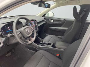 Volvo XC40 2.0 B3 G Auto Essential   - Foto 17