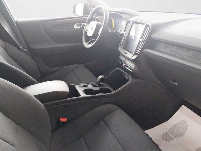 Volvo XC40 2.0 B3 G Auto Essential   - Foto 8