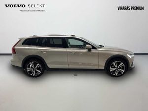 Volvo V60 Core B4 (D) AWD Auto   - Foto 15