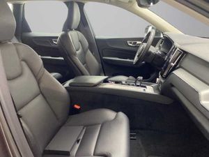 Volvo XC60 B4 (D) Plus Bright Auto AWD   - Foto 9