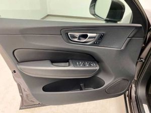 Volvo XC60 B4 (D) Plus Bright Auto AWD   - Foto 19